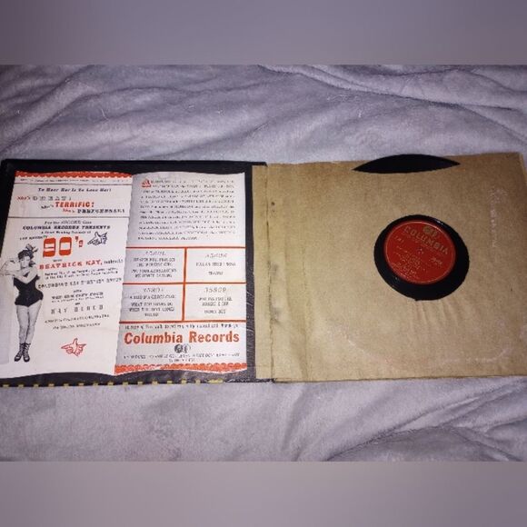 Naughty 90's No. 2 Beatrice Kay (Columbia C-36) Set of 4 Records Vintage 1940s - Picture 2 of 11